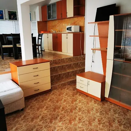 Szálloda Jelezchevi Guest