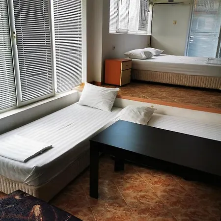 Jelezchevi Guest Szálloda 2*