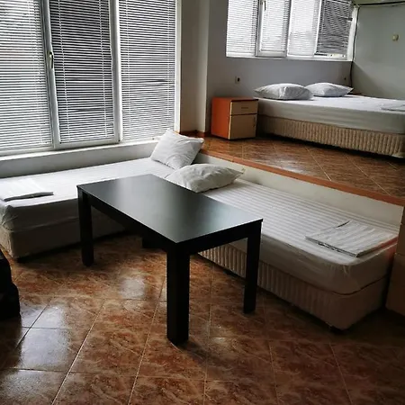 Hotel Jelezchevi Guest Primorsko