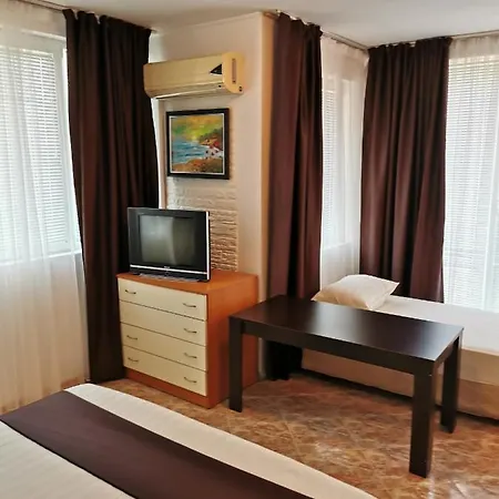 Szálloda Jelezchevi Guest