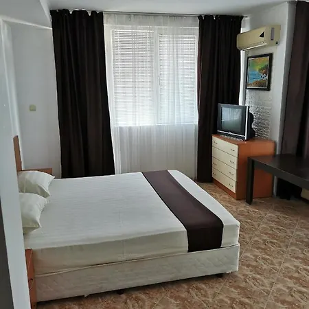 Jelezchevi Guest Hotel Primorsko