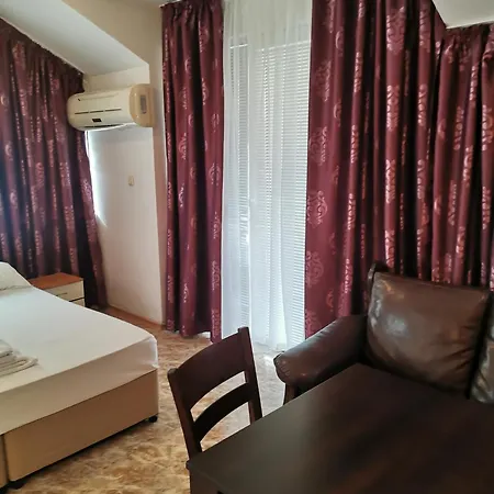 Szálloda Jelezchevi Guest 2*