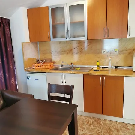 Jelezchevi Guest Primorszko