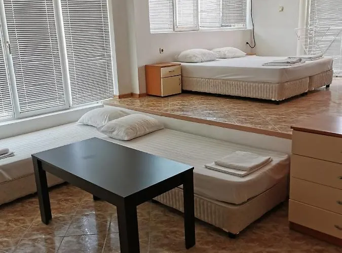 Hotel Jelezchevi Guest 2*