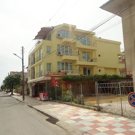 Hotel Jelezchevi Guest Primorsko